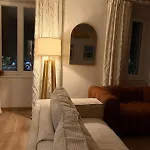 Apartment La Mandarouseraie *