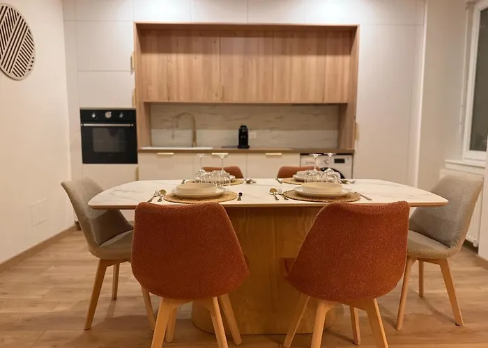 La Mandarouseraie * Millau